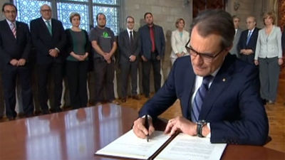 La Fiscalía se opone a archivar causa del 9N por"sólidos indicios delictivos"