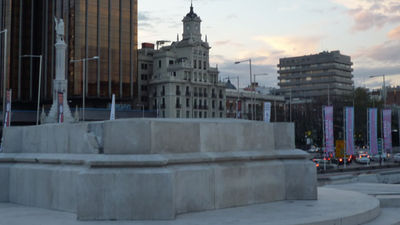El pedestal vacío de la estatua de Colón de Madrid acogerá arte contemporáneo