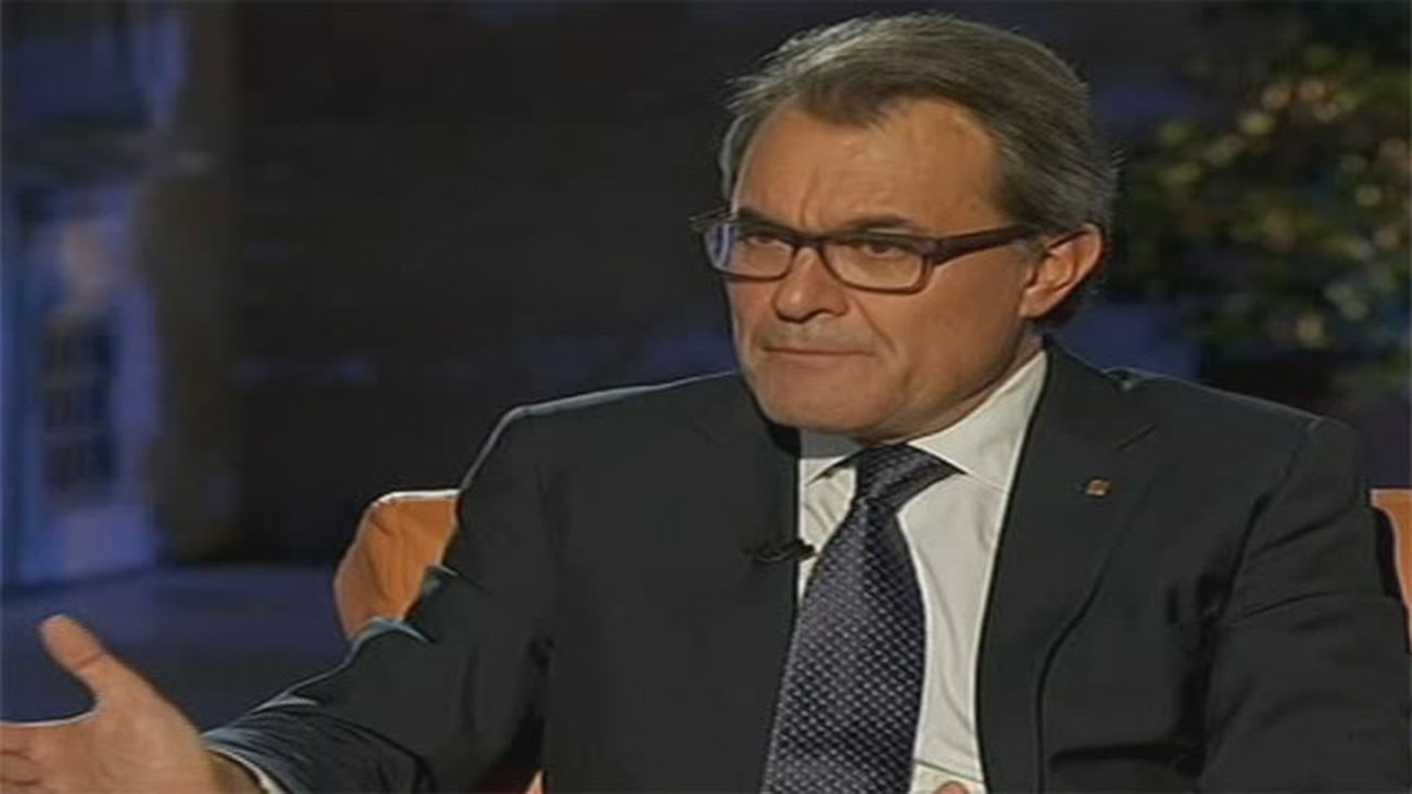 Vinculan a Mas con los negocios ilegales de los Pujol