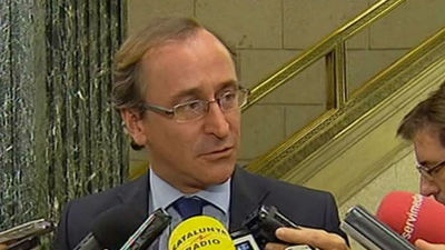 El Congreso declina intervenir ante el  Constitucional en los recursos contra la consulta