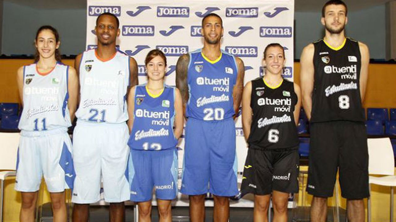 Estudiantes apuesta por el azul, el celeste y el negro en sus tres equipaciones