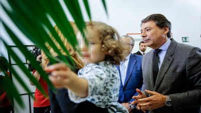 González inaugura un Centro pionero para valorar la discapacidad en niños