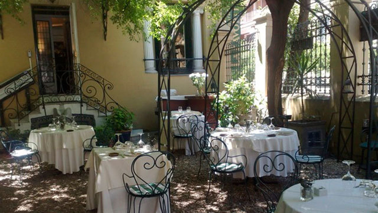 Vivir la ópera entre plato y plato