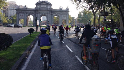 Las bicicletas toman las calles de Madrid