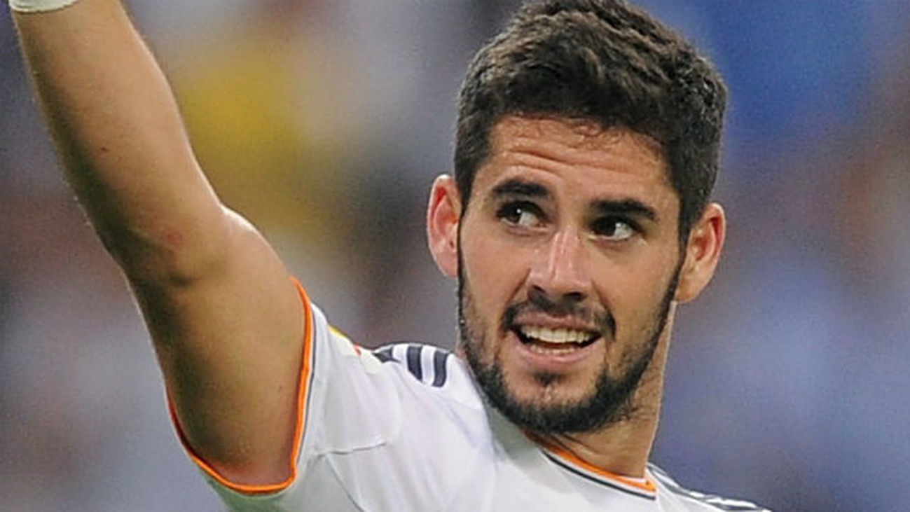 Isco, feliz en el Bernabéu
