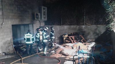 Un intento de butrón causa un incendio en un almacén de informática