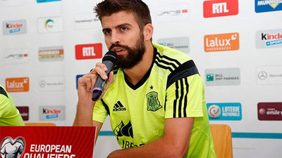 Piqué: "Sería un error cambiar de estilo"