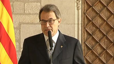 Mas renuncia a la consulta del 9N y ERC aboga por la declaración de independencia