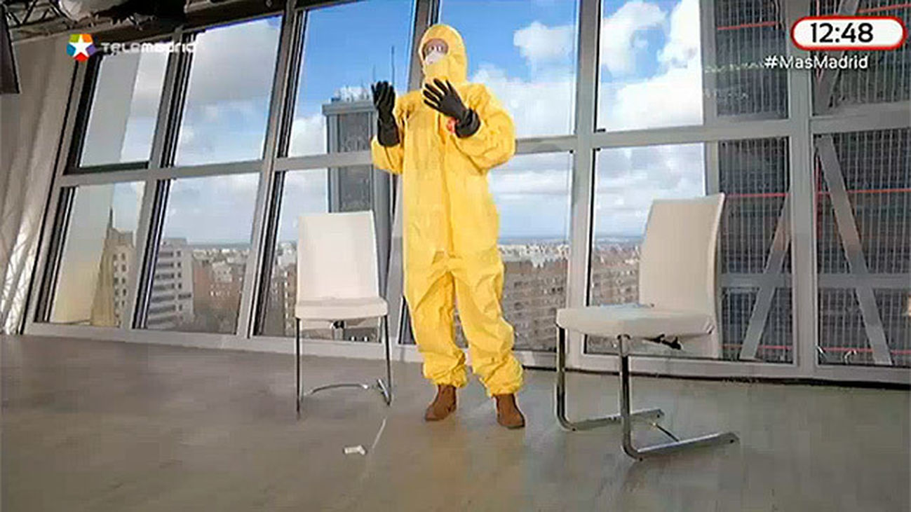 Nos ponemos el traje anti contagio