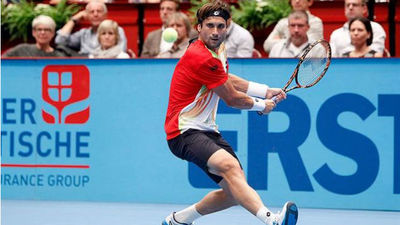 Ferrer, a semifinales en Viena y Bautista en Moscú
