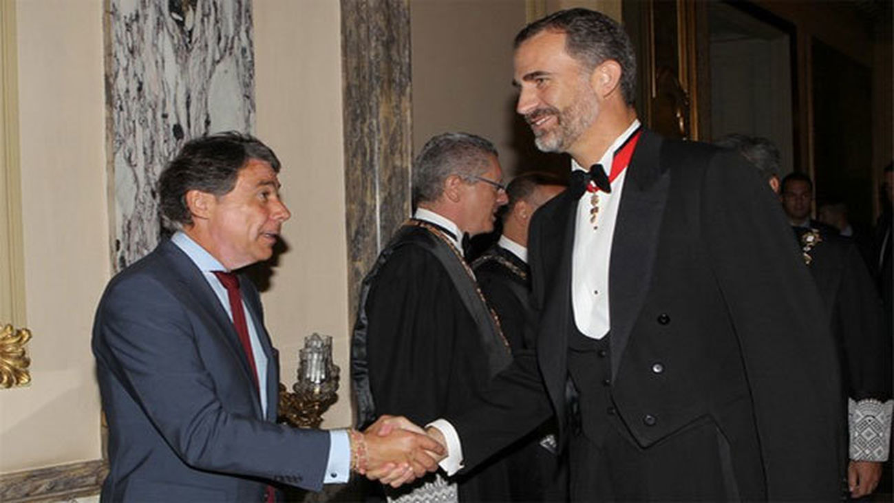 Ignacio González cumplimenta al Rey Felipe VI
