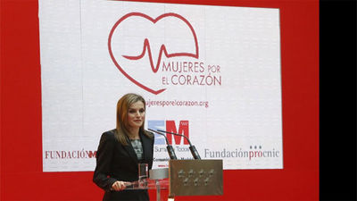 La Reina invita a las mujeres a usar "el cerebro" para cuidar su corazón