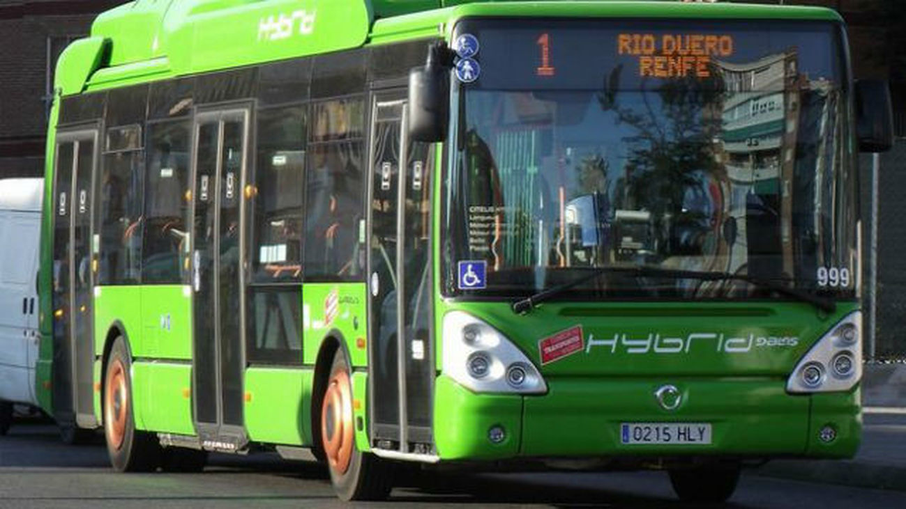 Cinco nuevos autobuses más eficientes conectarán los municipios del noroeste