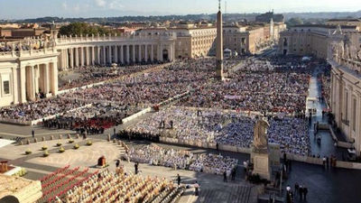 Francisco proclama beato a Pablo VI, un Papa "con visión de futuro"