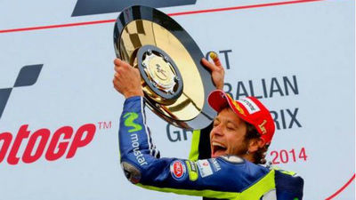 GP Australia: Rossi gana, Lorenzo, segundo y se cae Márquez