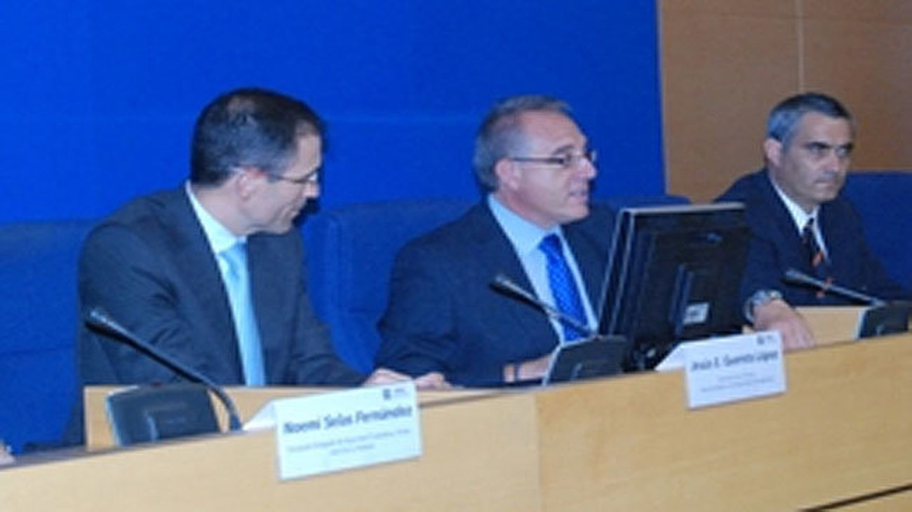 Pablo Enrique Rodríguez Pérez (en el centro)