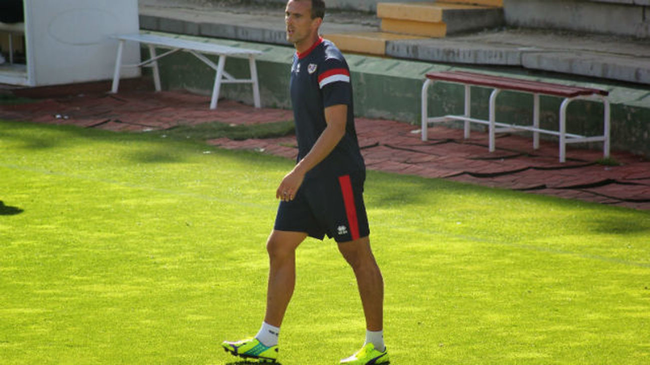 El Málaga busca su tercera victoria seguida ante un Rayo en su mejor momento