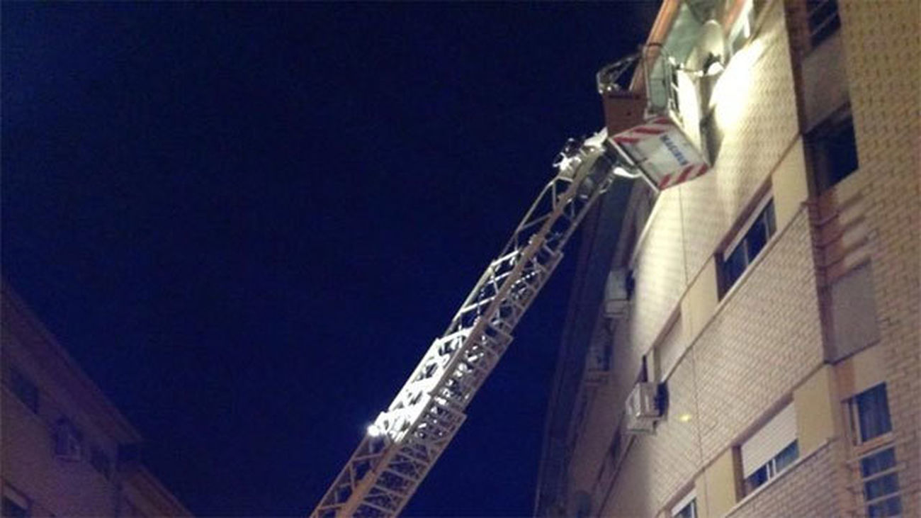 Arde una vivienda en San Fernando sin causar víctimas