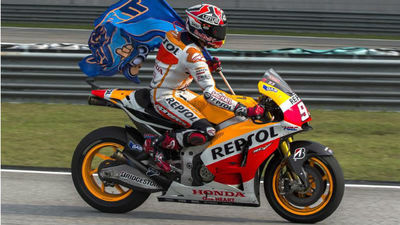 Márquez vuelve a hacer historia e iguala el récord de Doohan