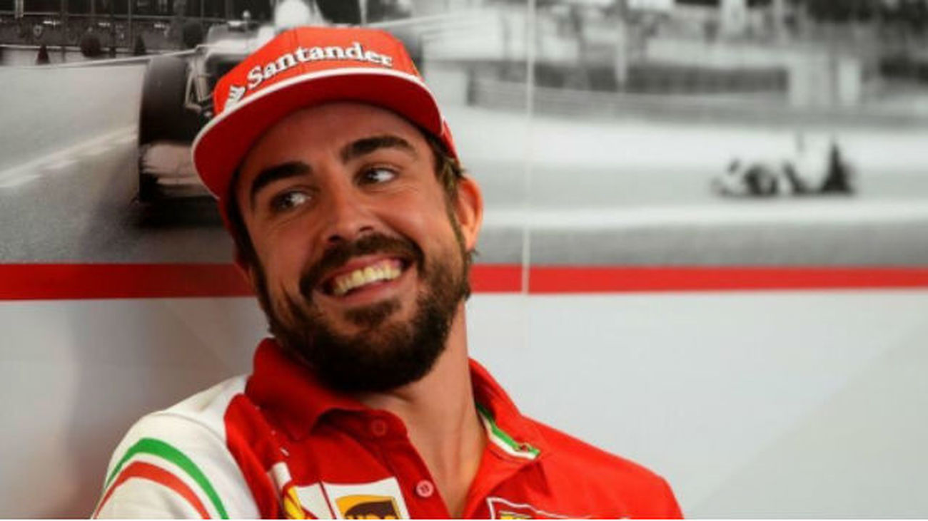 Alonso ironiza: "Entrenaré bien para cambiar de equipo cada carrera"