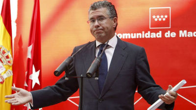 La Comunidad de Madrid retira la Medalla del Dos de Mayo a Granados