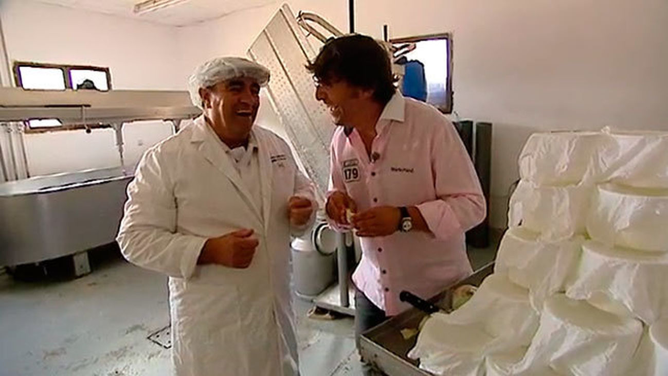 Navarredonda y San Mamés: Fernando y las cabras de la sierra