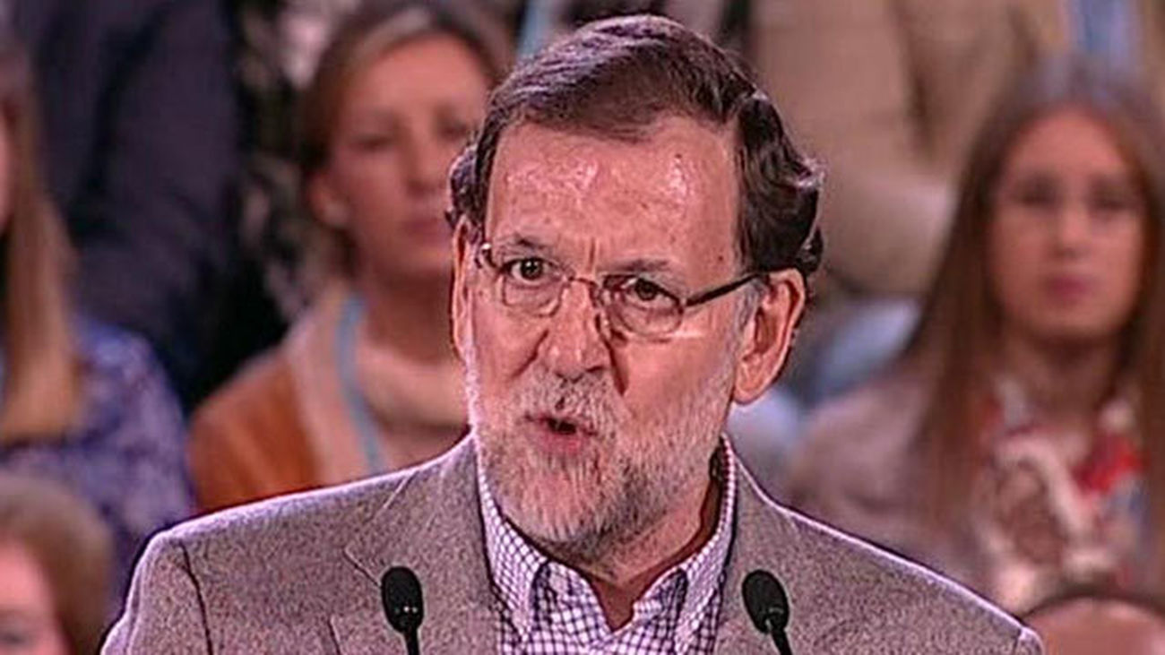 Rajoy emplaza a Mas a "recuperar la cordura" y a hablar dentro de la ley