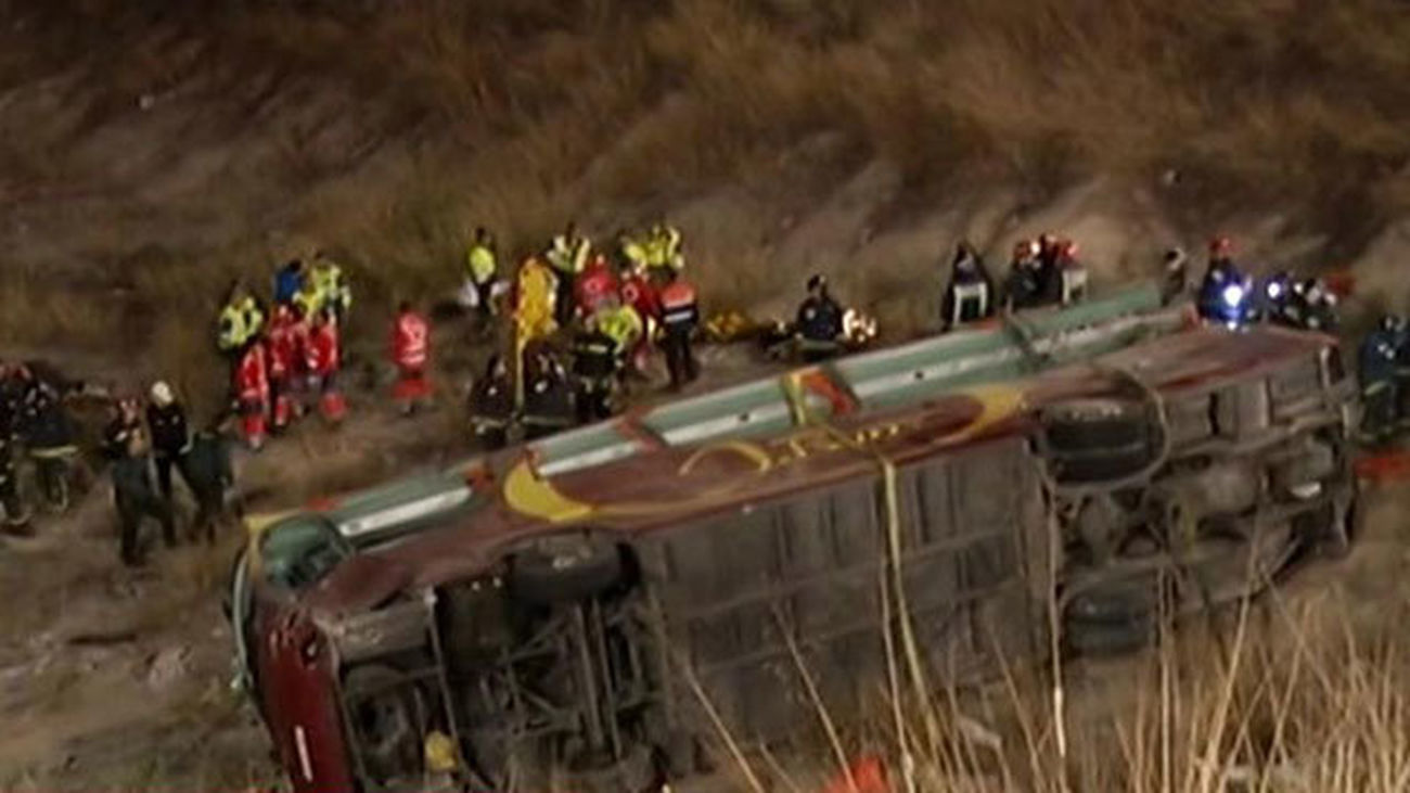 Catorce muertos y 43 heridos, en un accidente de autobús en Cieza (Murcia)