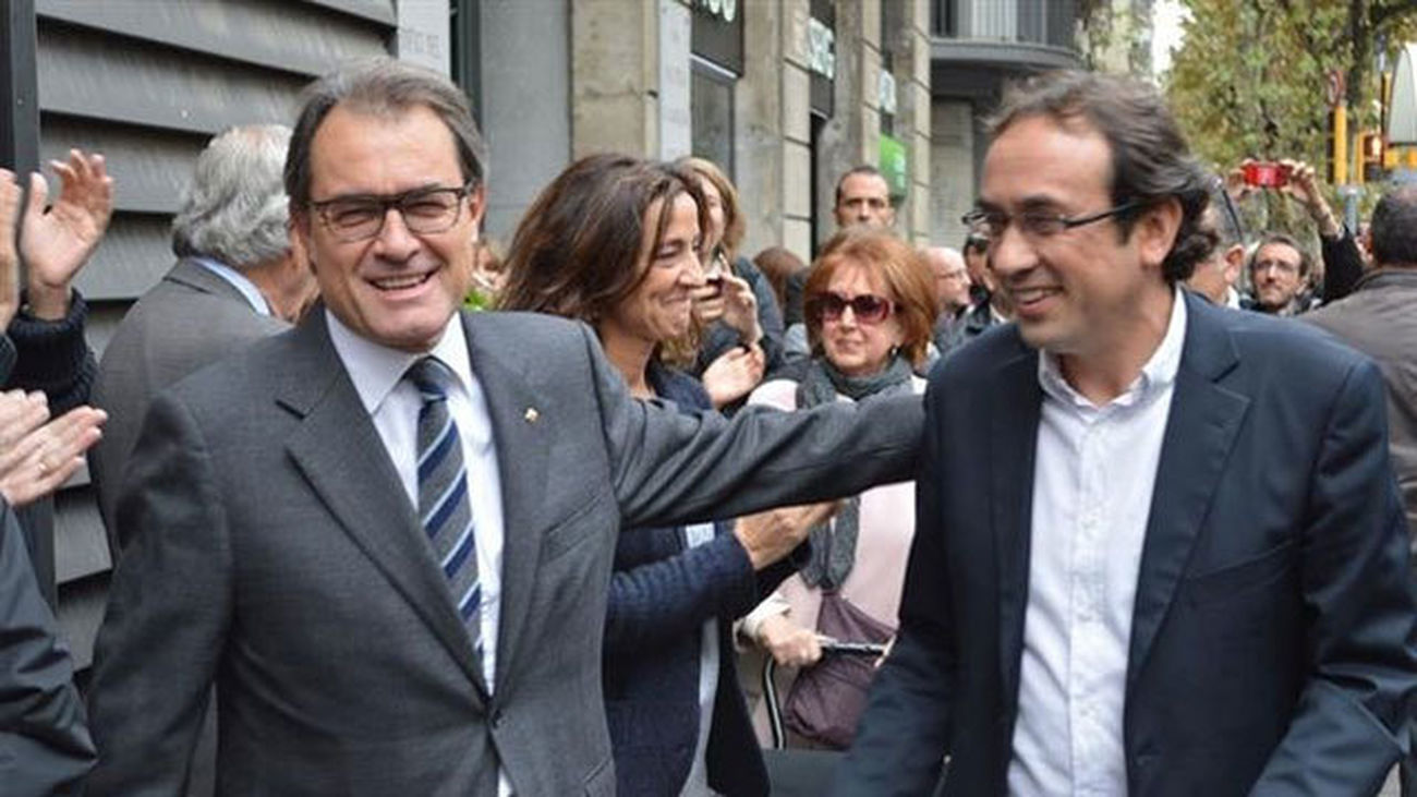 Los delitos de la consulta: Desobediencia, prevaricación y malversación