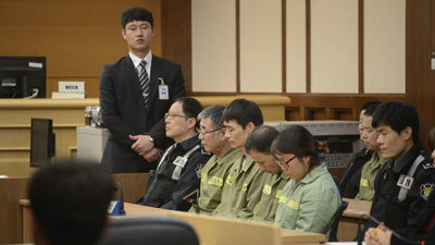 Condenan a 36 años de cárcel al capitán del ferri surcoreano Sewol