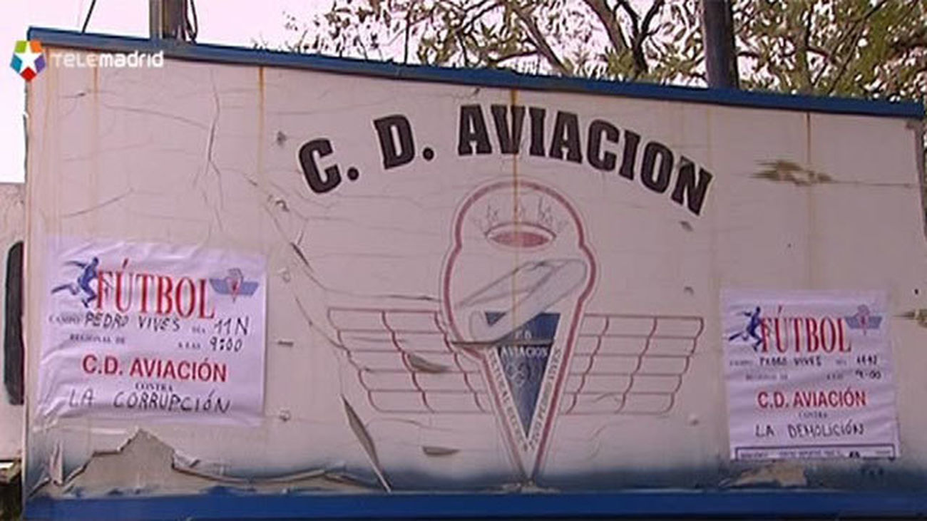 El Ayuntamiento ofrece al Club Aviación el Campo de Las Cruces