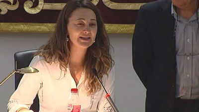 Beatriz Arceredillo, elegida alcaldesa de Parla en una polémica votación
