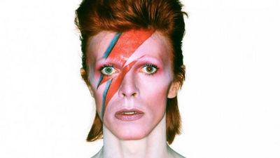 La expo de David Bowie, un 'viaje inmersivo' por la mente del músico