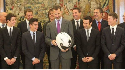Felipe VI recibe a los hermanos Marquez, Rabat y Bou por sus títulos
