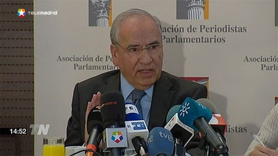 Guerra avisa al PSOE de que sus alianzas serán cruciales para España