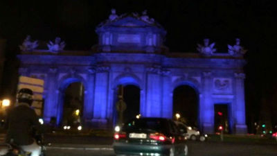 La nueva iluminación de la Puerta de Alcalá consume lo mismo que la de dos hogares