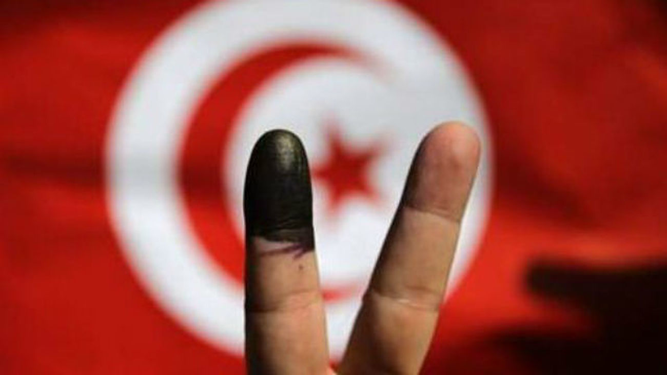 Las encuestas de las elecciones tunecinas dan como vencedor a  Essebsi