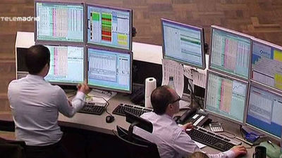 El interés del bono español a diez años baja del 2% por primera vez en la historia