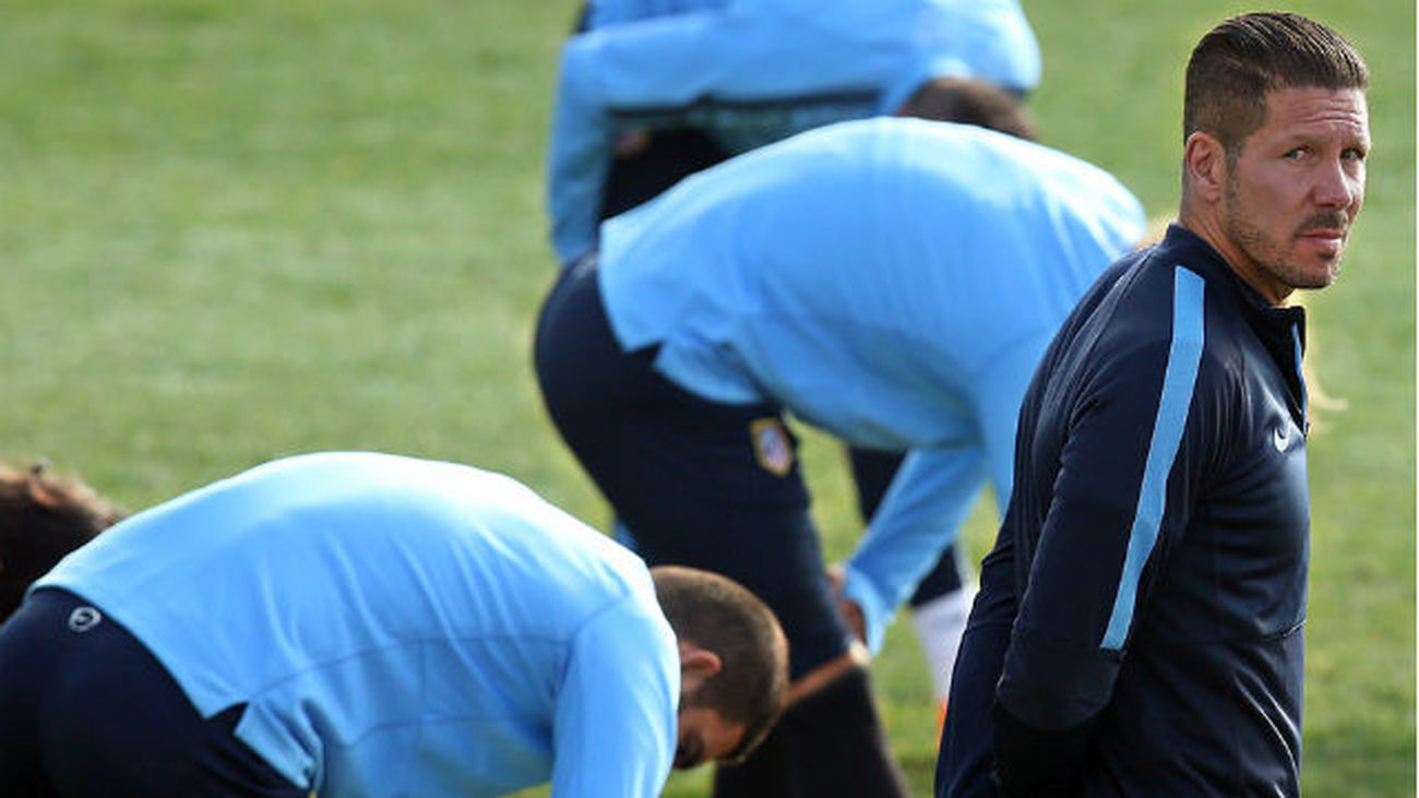 Siqueira, único descarte de la convocatoria ante Olympiacos