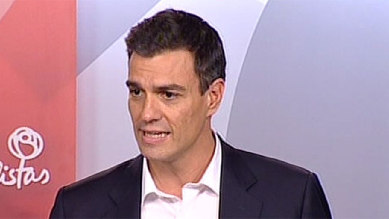 Sánchez dice ahora que no derogará, sino completará, el artículo del déficit cero