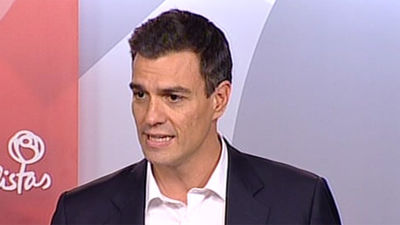 Sánchez dice ahora que no derogará, sino completará, el artículo del déficit cero