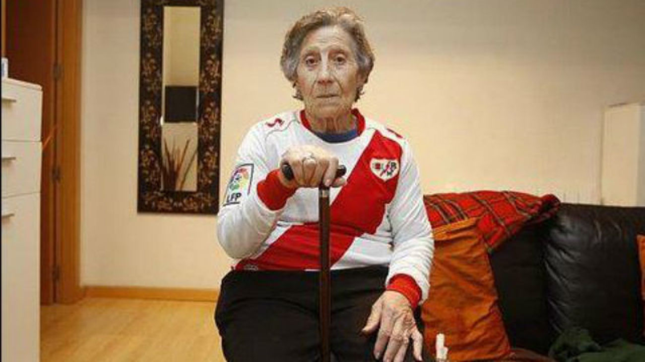 El Rayo crea una fila cero para ayudar a Carmen Martínez
