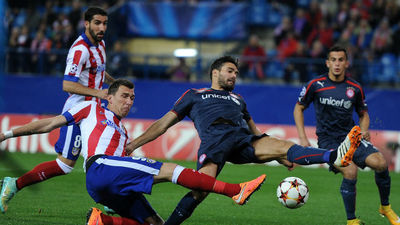 4-0. Un hat trick de Mandzukic mete al Atlético en octavos
