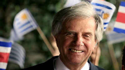 Tabaré Vázquez gana la presidencia de Uruguay con casi 300.000 votos de diferencia