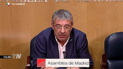 Gordo pone su cargo a disposición de la dirección de IU en Madrid