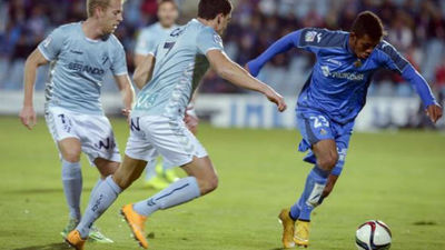 3-0. El Getafe golea al Eibar y ya se ve en octavos