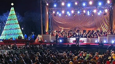 Los Obama encienden un árbol de Navidad junto a abetos decorados por niñas