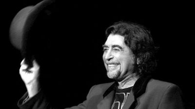 Sabina llena el antiguo Palacio de los Deportes de Madrid