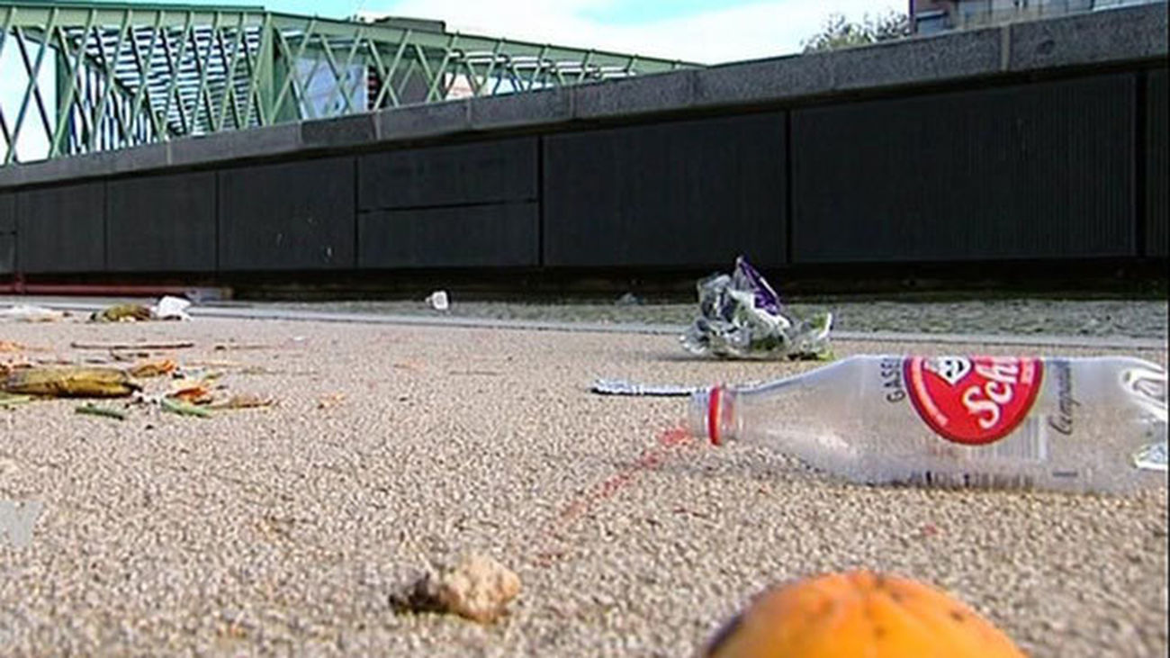 Huelga de limpieza en Madrid Río