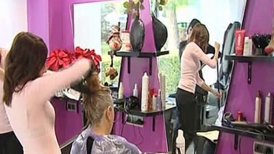 Alcorcón: Las peluqueras de Teresa Romero estudian pedir una indemnización